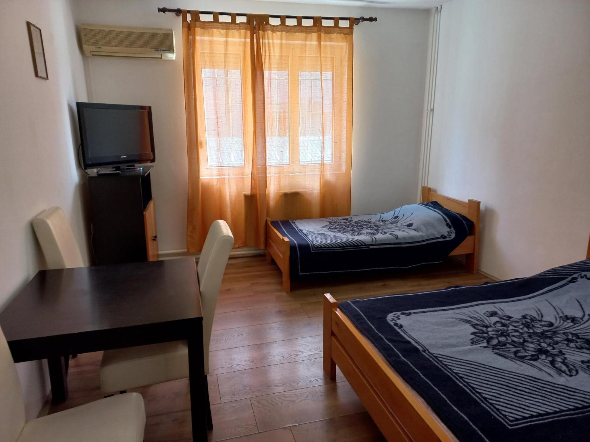 Hotel Duga Novi Sad Luaran gambar